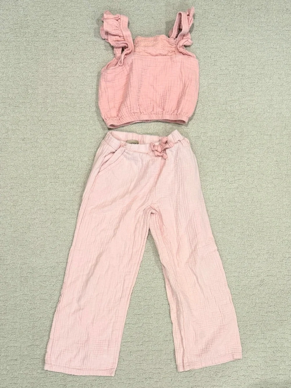 Kids Bearpaw Gauze Top And Wide Leg Pants Size 5/6